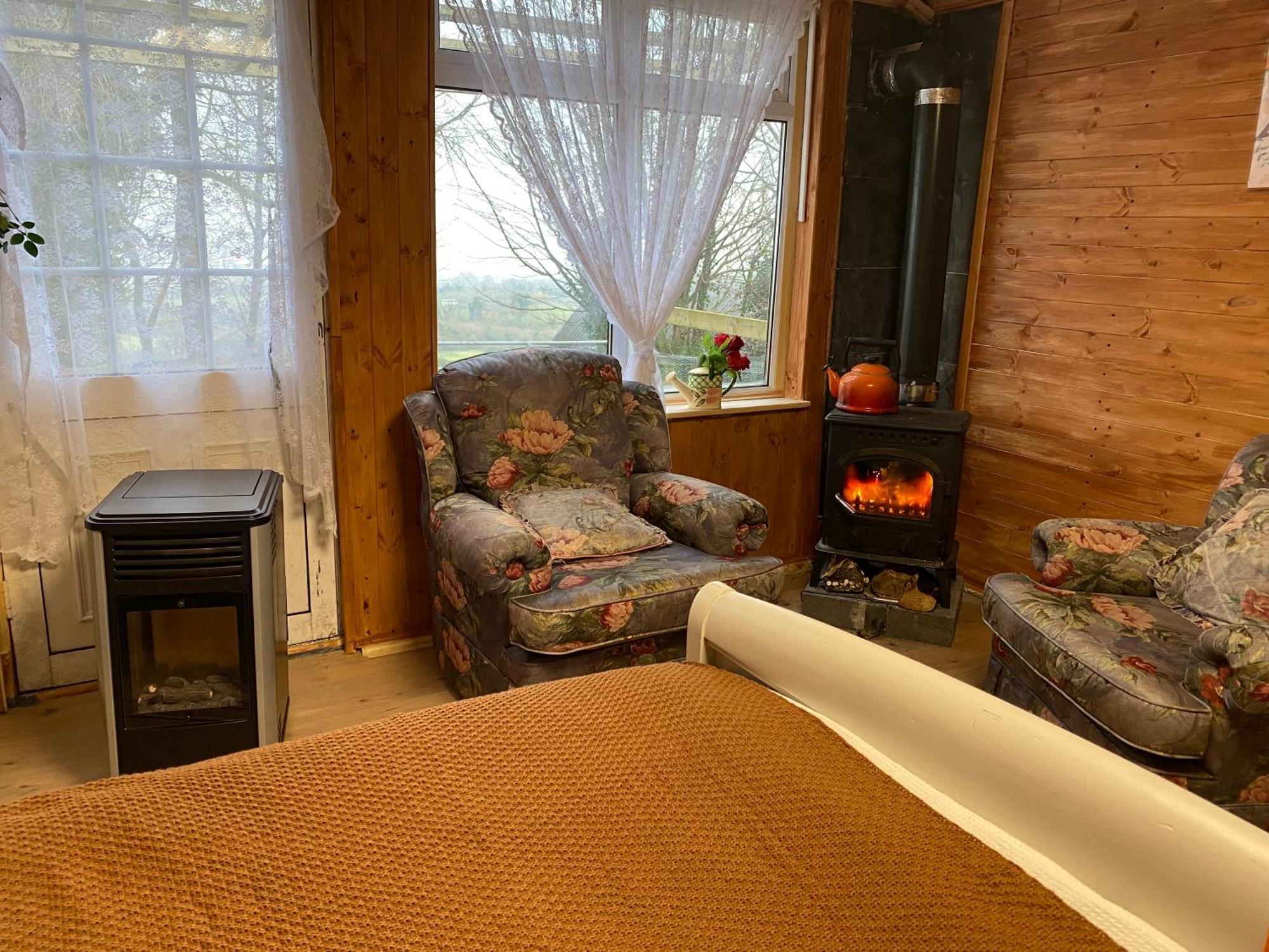 Cozy Room In A Barn With Farm View Dublin Exterior photo